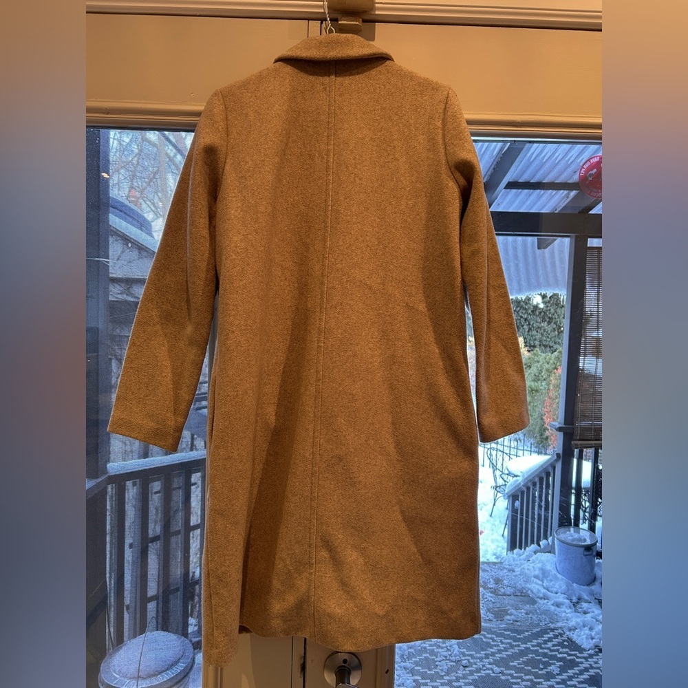 Beige Open Coat (no buttons) from Zara Size Medium - Picture 7 of 9